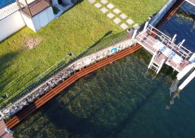 Passerella sul lago in WPC Naturinform